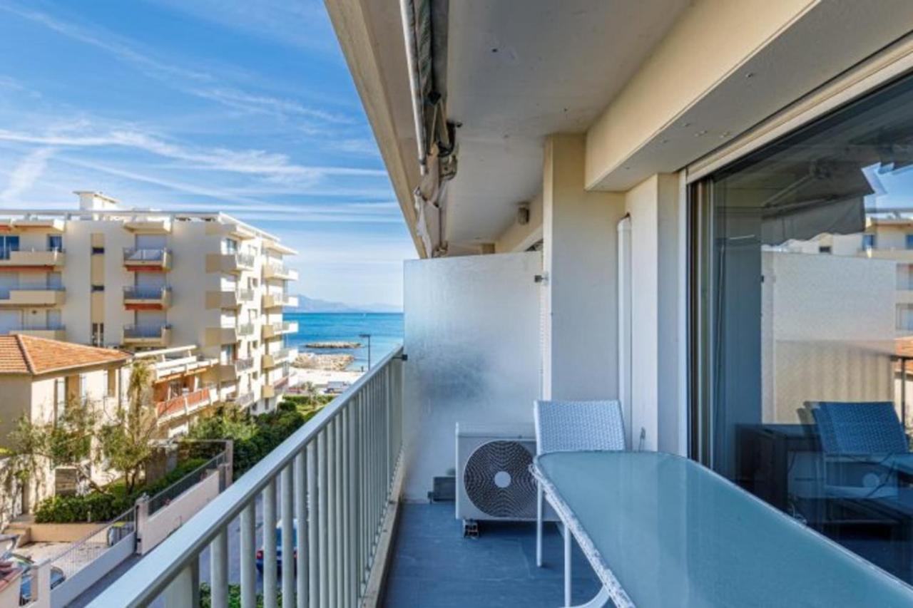 Tamanaco 1bdr With Balcony Sea View And Pool Holiday home Antibes
